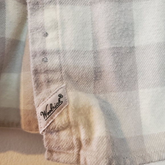 Womens Woolrich neutral colored flannel size small - Picture 5 of 14